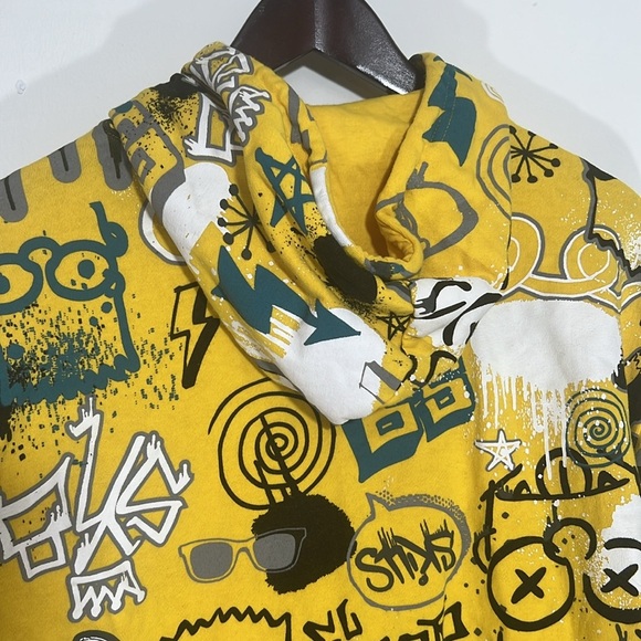 Graphic Yellow Hoodie with Cartoon Print - Picture 4 of 5